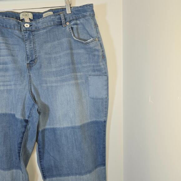 LOGO BY LORI GOLDSTEIN WOMEN'S LIGHT WASH SHADOW PATCH BOYFRIEND JEANS Size 24 W - Picture 3 of 9